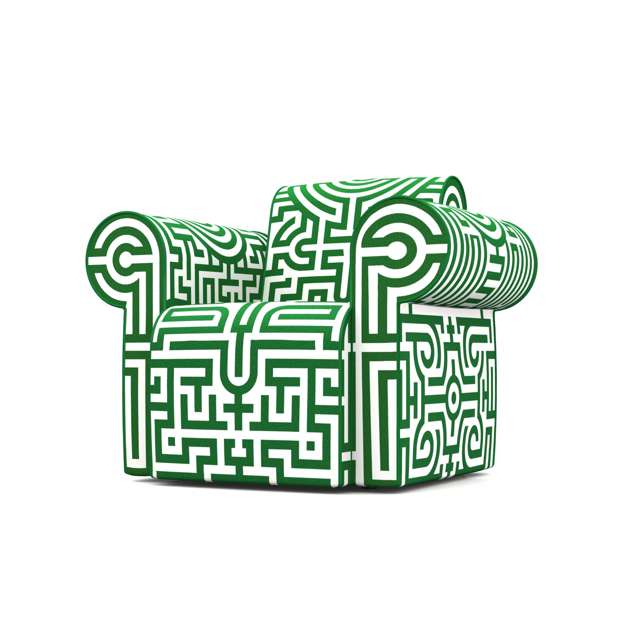 Labyrinth 单人沙发，简约外型之上却有着童趣的迷宫图案。