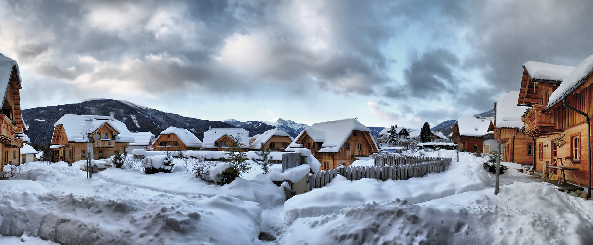 Saint Martin Chalets 白雪覆蓋的美景。