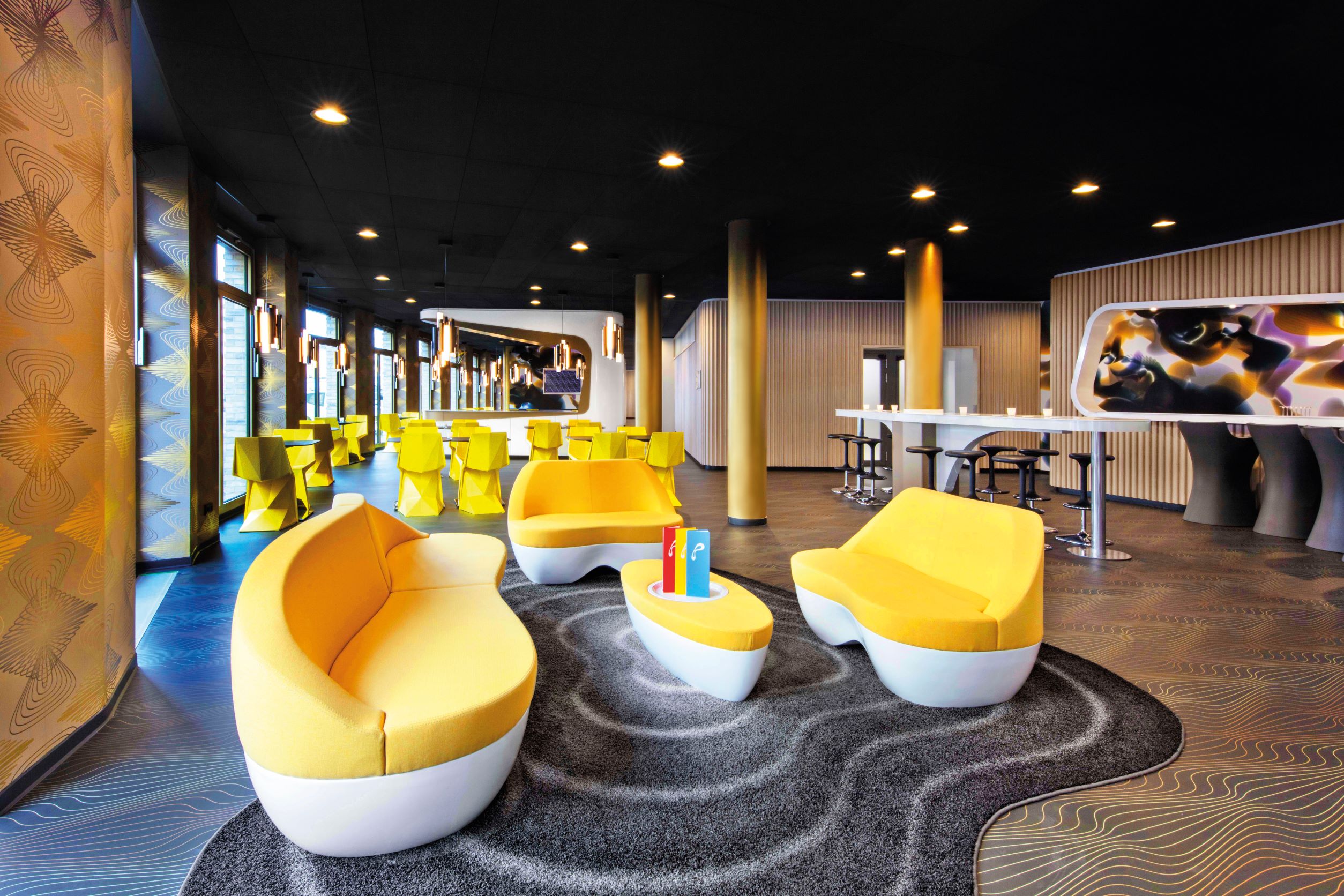 PRIZEOTEL ERFURT-CITY 色彩大师 Karim Rashid 旅馆新作