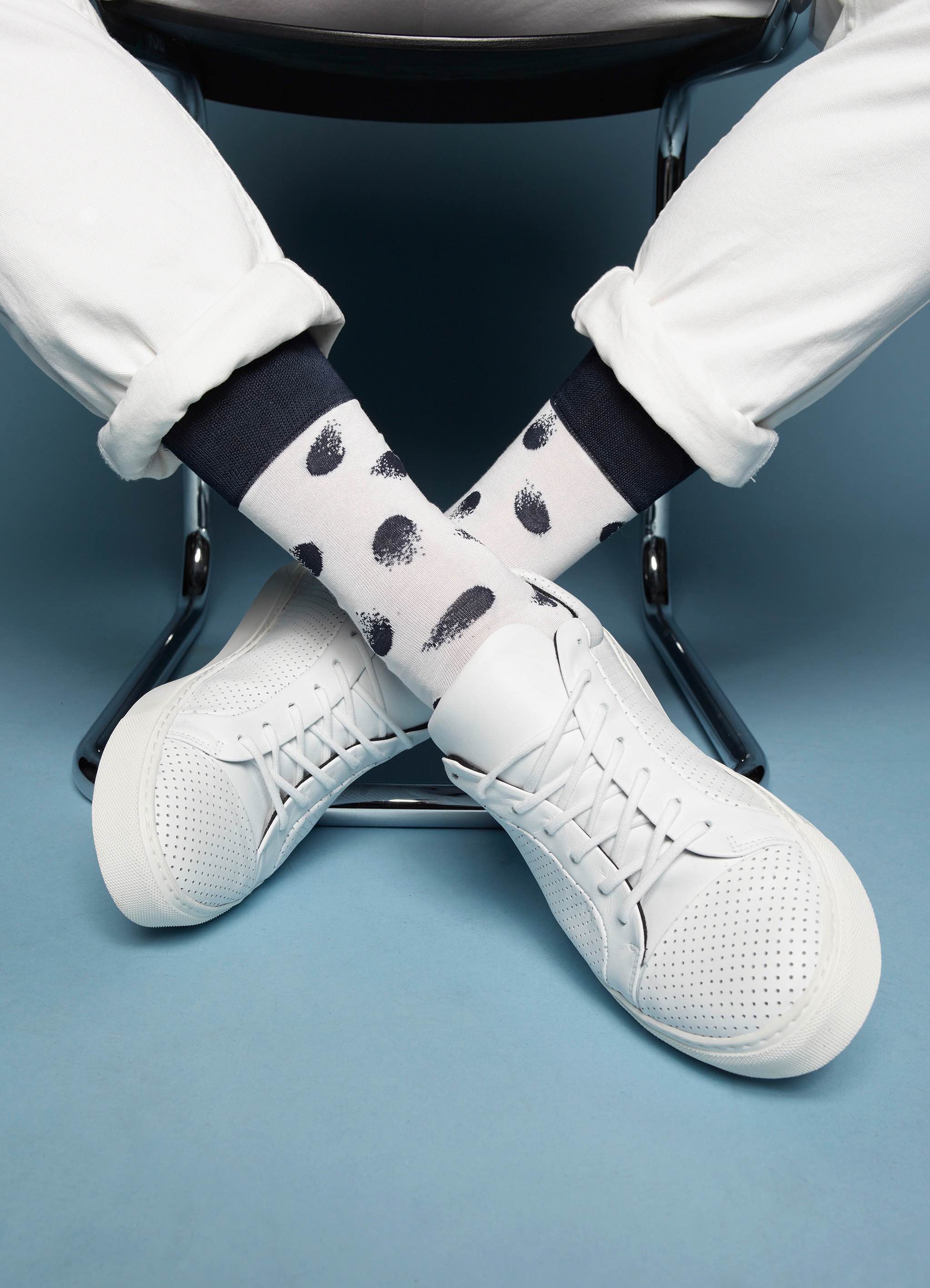 Comma Herren Socken 系列展现英伦绅士的玩趣魅力。