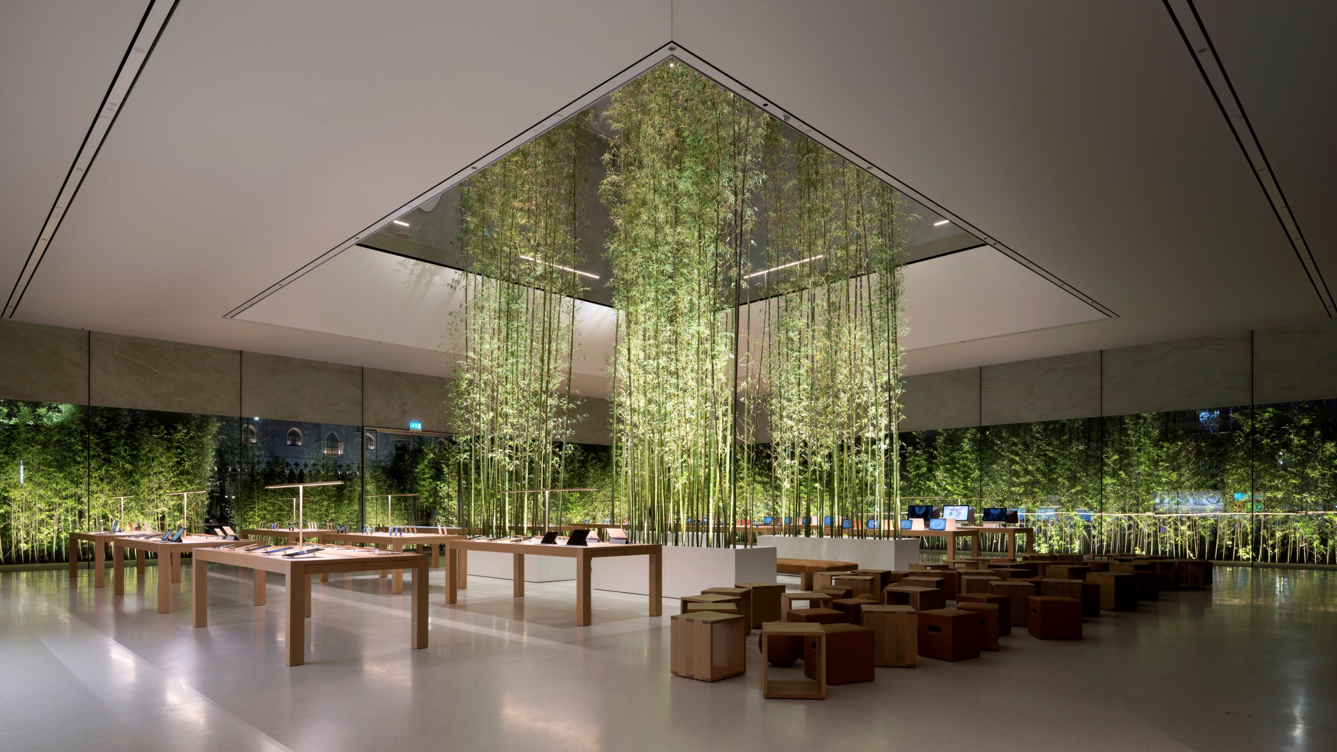 Apple Cotai Central 竹林摇曳的诗意商场