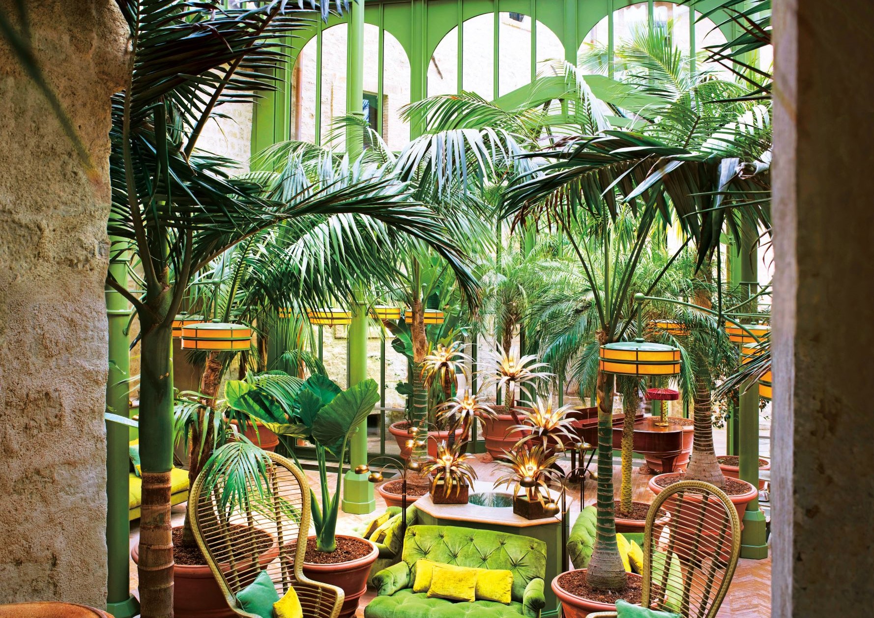 参酌维多利亚时期玻璃温室，所建造出的棕梠阁。