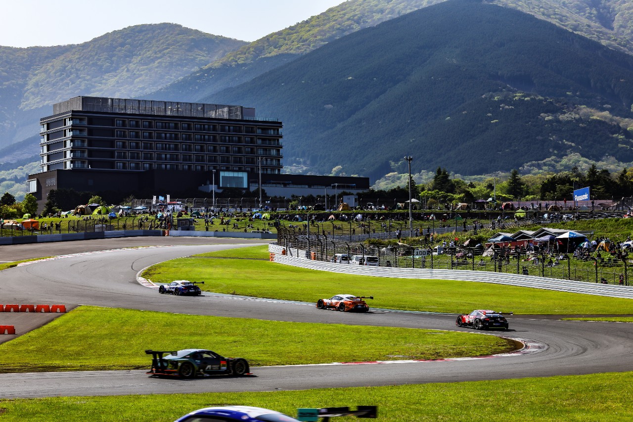 FUJI SPEEDWAY HOTEL 赛车迷渡假新选